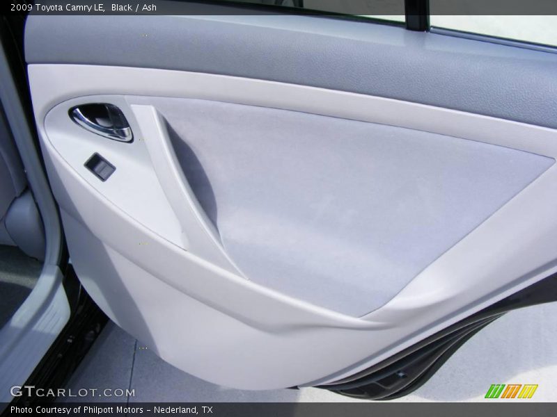 Black / Ash 2009 Toyota Camry LE