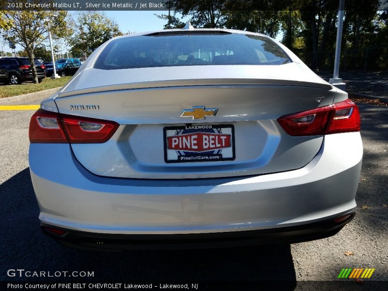 Silver Ice Metallic / Jet Black 2018 Chevrolet Malibu LT