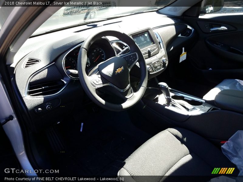 Silver Ice Metallic / Jet Black 2018 Chevrolet Malibu LT