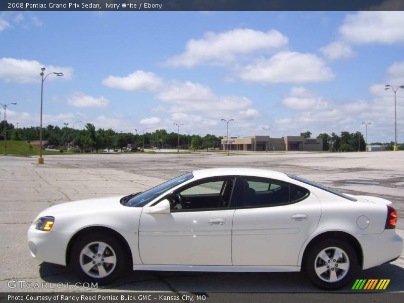 Ivory White / Ebony 2008 Pontiac Grand Prix Sedan