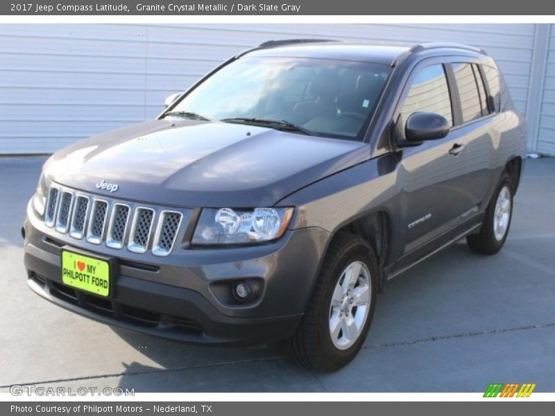 Granite Crystal Metallic / Dark Slate Gray 2017 Jeep Compass Latitude