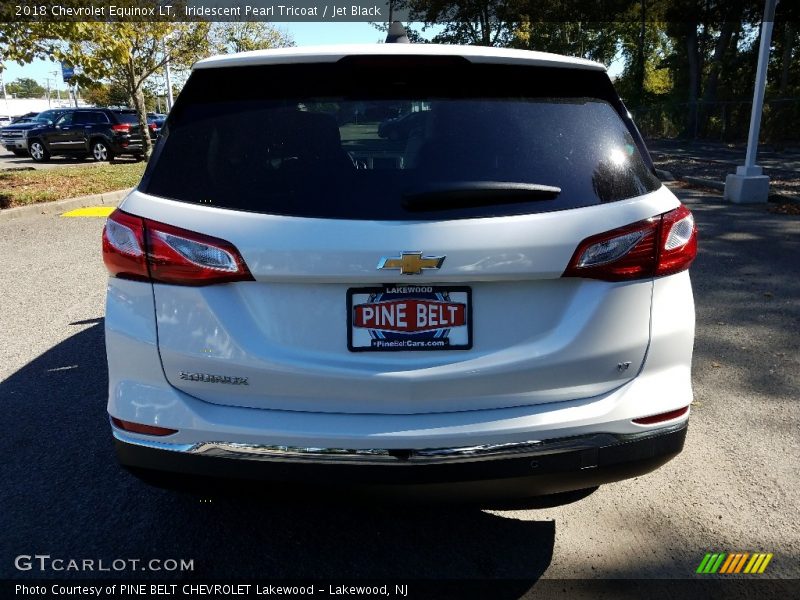 Iridescent Pearl Tricoat / Jet Black 2018 Chevrolet Equinox LT