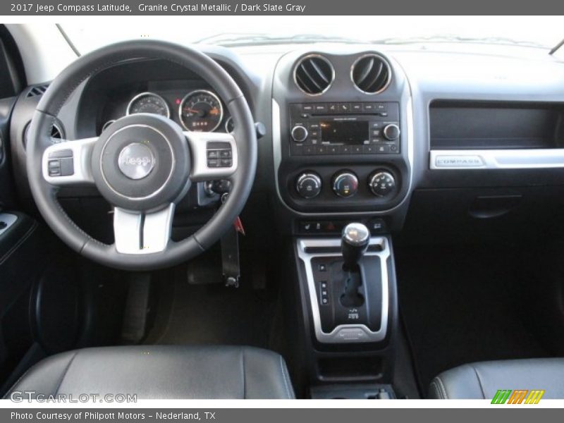 Granite Crystal Metallic / Dark Slate Gray 2017 Jeep Compass Latitude