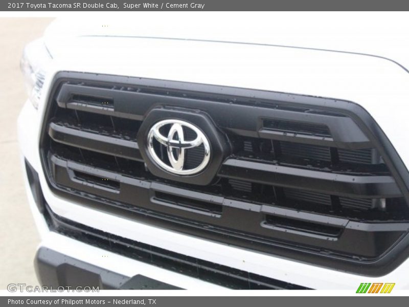 Super White / Cement Gray 2017 Toyota Tacoma SR Double Cab