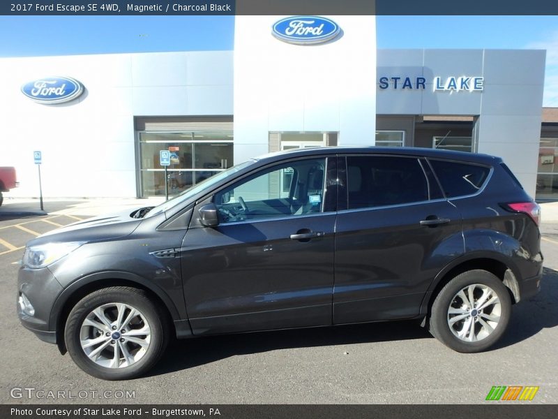 Magnetic / Charcoal Black 2017 Ford Escape SE 4WD