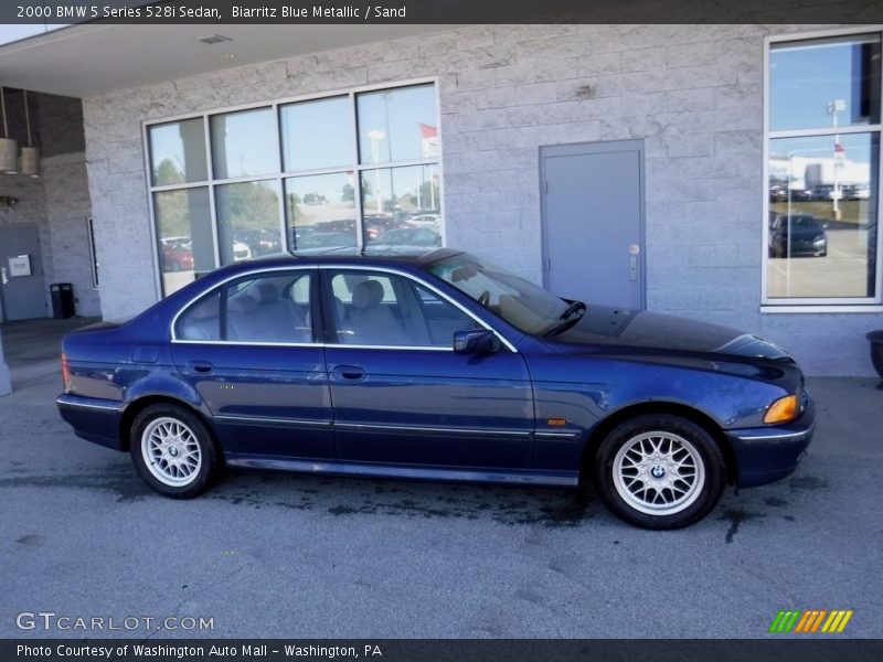 Biarritz Blue Metallic / Sand 2000 BMW 5 Series 528i Sedan
