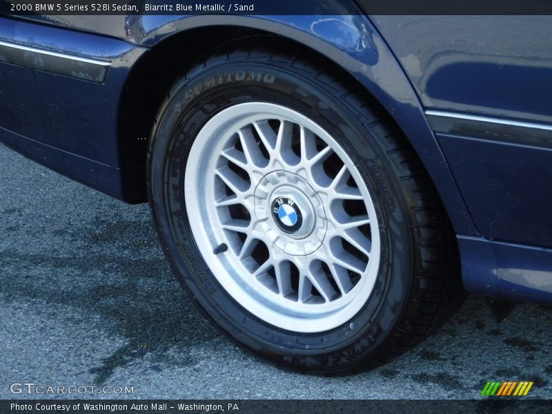 Biarritz Blue Metallic / Sand 2000 BMW 5 Series 528i Sedan