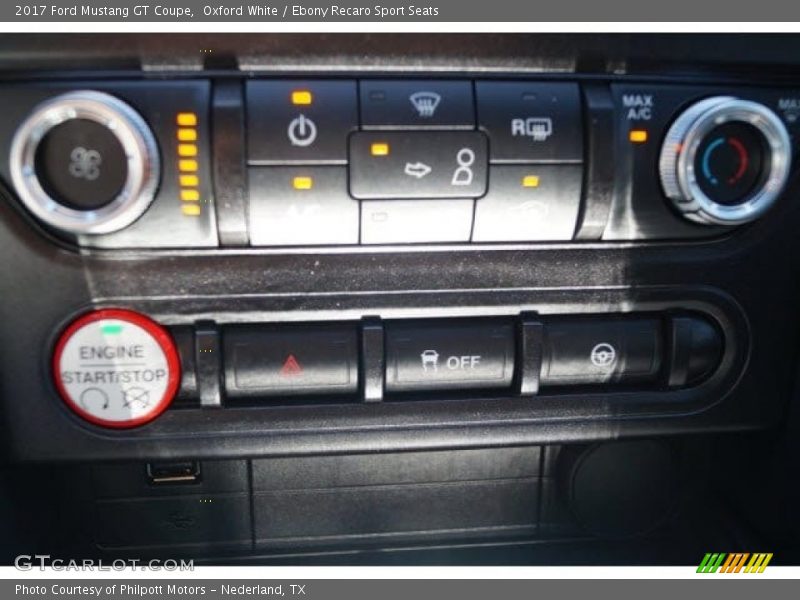 Oxford White / Ebony Recaro Sport Seats 2017 Ford Mustang GT Coupe