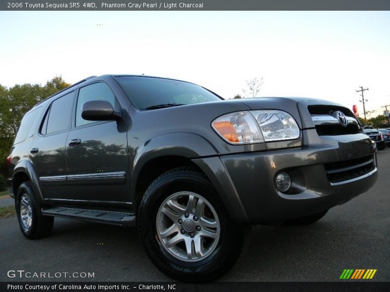 Phantom Gray Pearl / Light Charcoal 2006 Toyota Sequoia SR5 4WD
