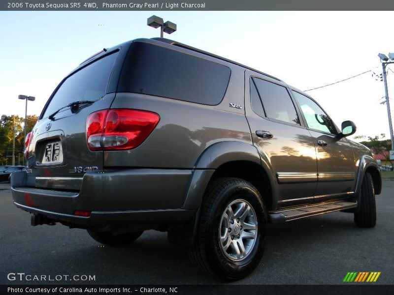 Phantom Gray Pearl / Light Charcoal 2006 Toyota Sequoia SR5 4WD