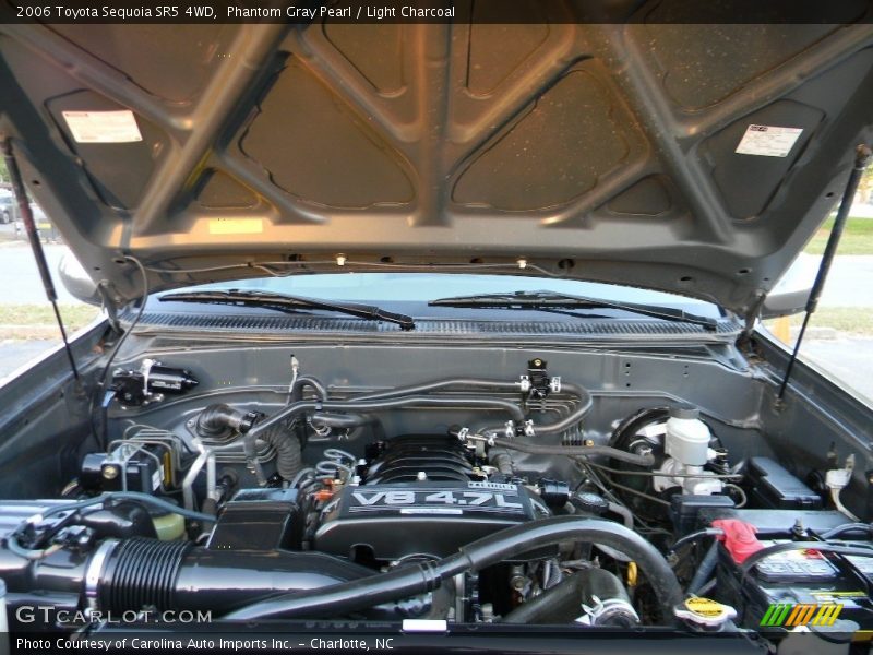 Phantom Gray Pearl / Light Charcoal 2006 Toyota Sequoia SR5 4WD