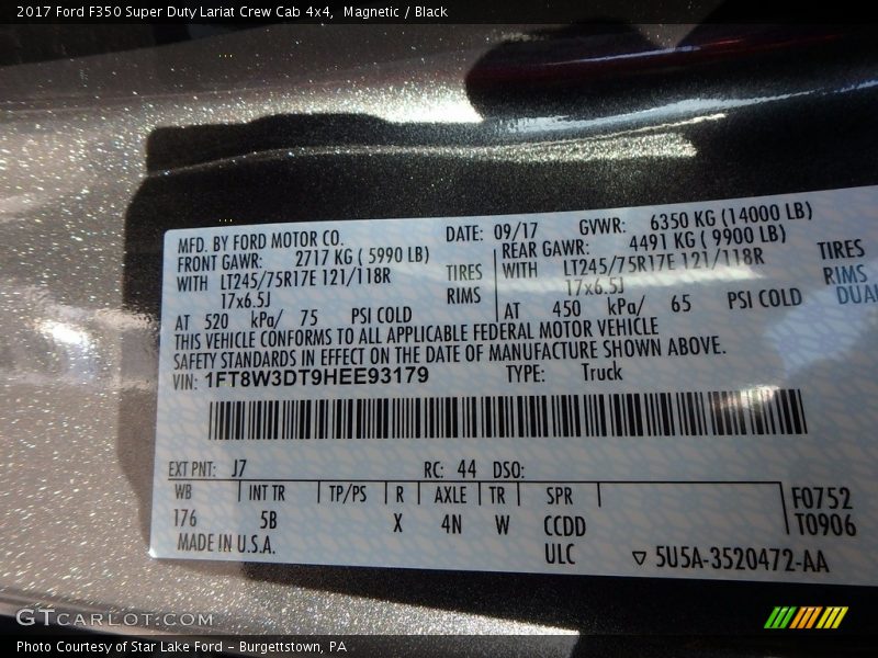 Magnetic / Black 2017 Ford F350 Super Duty Lariat Crew Cab 4x4