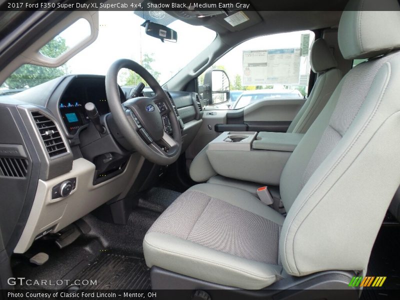 Shadow Black / Medium Earth Gray 2017 Ford F350 Super Duty XL SuperCab 4x4