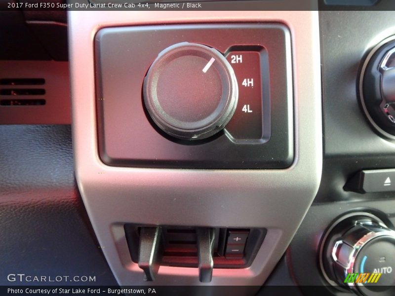 Magnetic / Black 2017 Ford F350 Super Duty Lariat Crew Cab 4x4