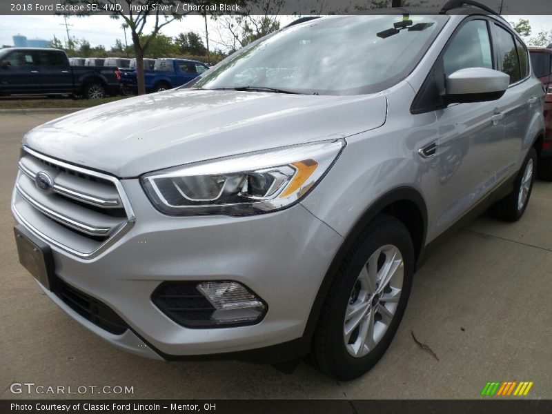 Ingot Silver / Charcoal Black 2018 Ford Escape SEL 4WD