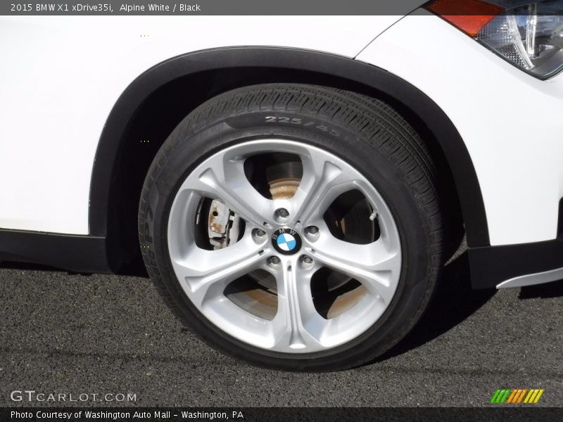 Alpine White / Black 2015 BMW X1 xDrive35i