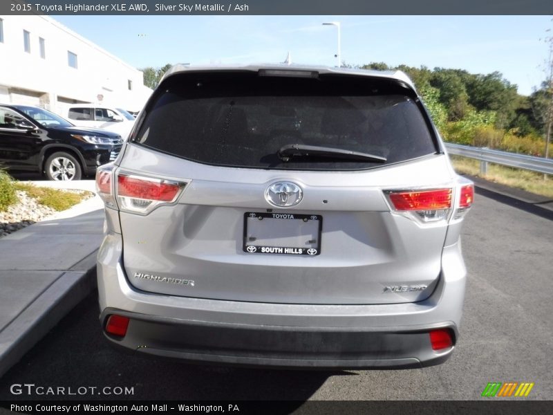 Silver Sky Metallic / Ash 2015 Toyota Highlander XLE AWD