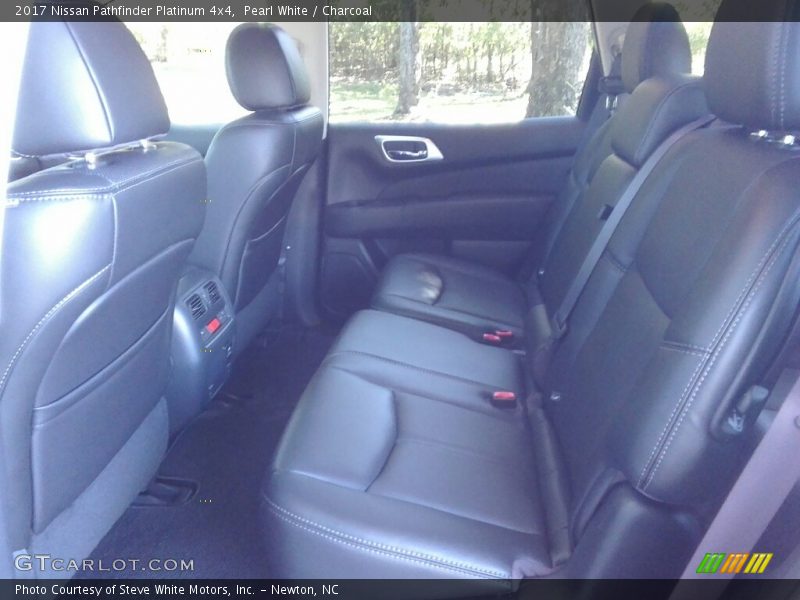 Pearl White / Charcoal 2017 Nissan Pathfinder Platinum 4x4