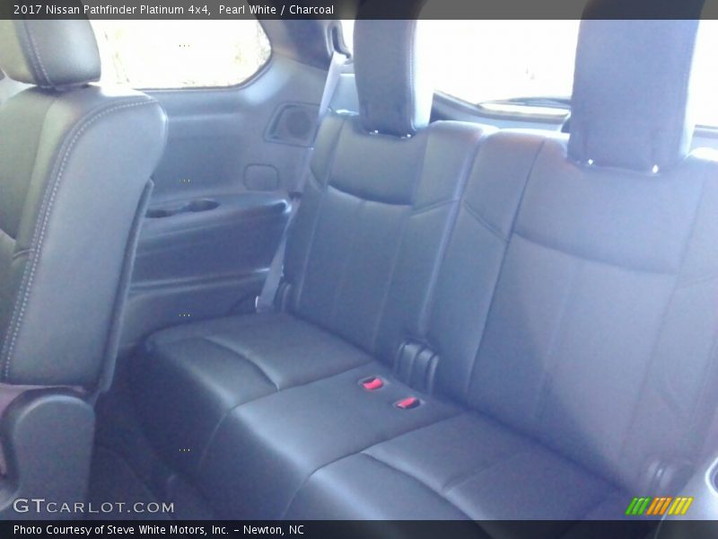 Pearl White / Charcoal 2017 Nissan Pathfinder Platinum 4x4