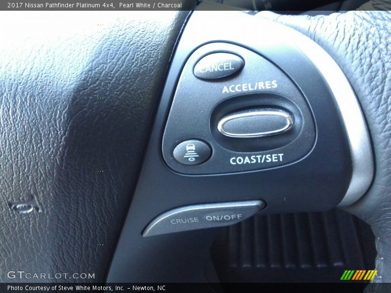 Pearl White / Charcoal 2017 Nissan Pathfinder Platinum 4x4