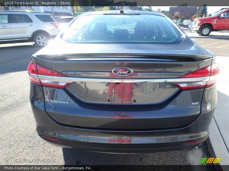 Magnetic / Ebony 2018 Ford Fusion SE