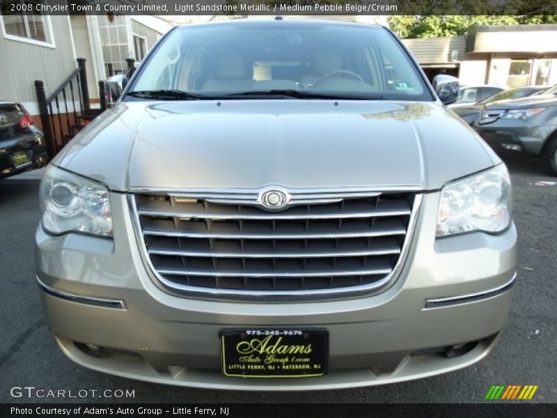 Light Sandstone Metallic / Medium Pebble Beige/Cream 2008 Chrysler Town & Country Limited