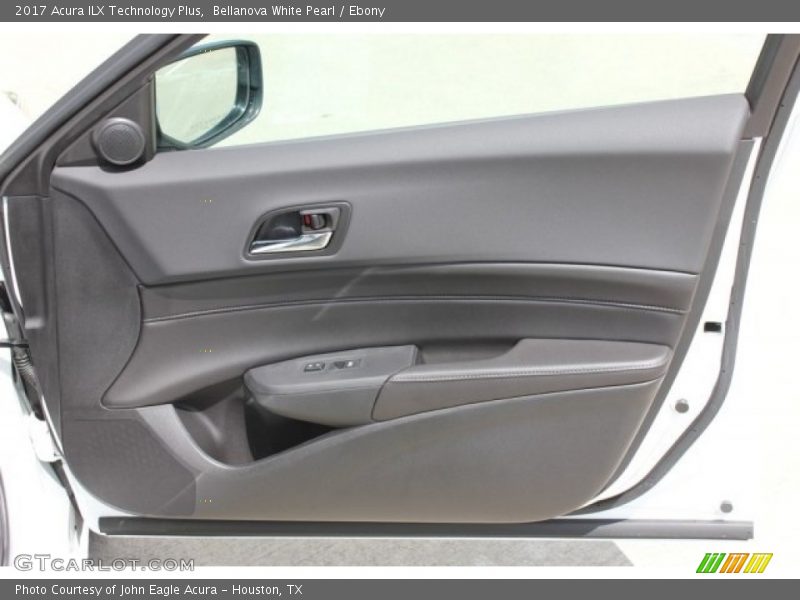 Bellanova White Pearl / Ebony 2017 Acura ILX Technology Plus