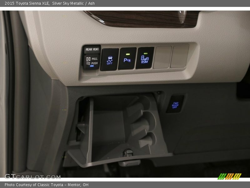 Silver Sky Metallic / Ash 2015 Toyota Sienna XLE