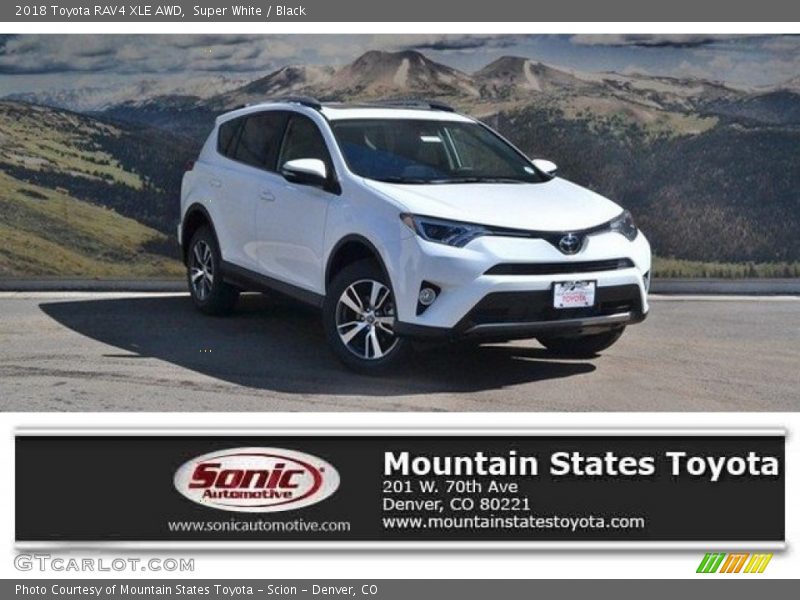 Super White / Black 2018 Toyota RAV4 XLE AWD