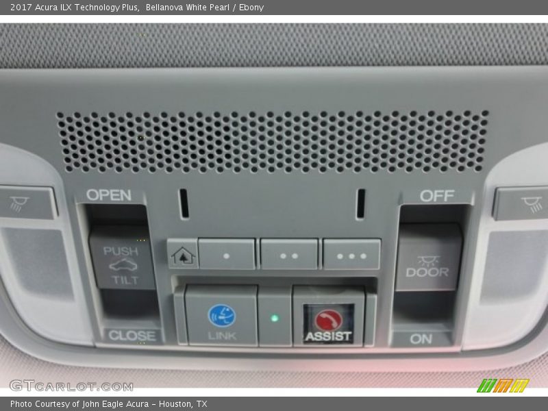 Bellanova White Pearl / Ebony 2017 Acura ILX Technology Plus