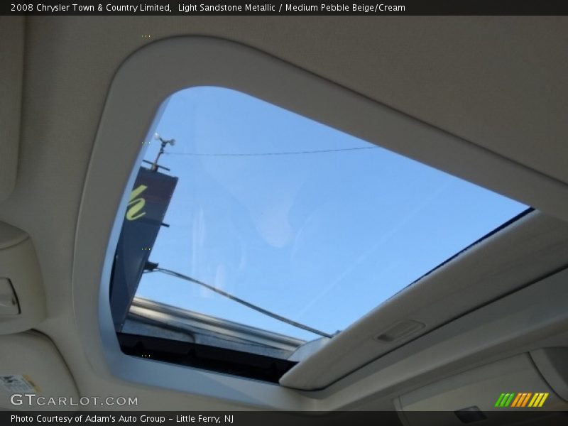 Light Sandstone Metallic / Medium Pebble Beige/Cream 2008 Chrysler Town & Country Limited