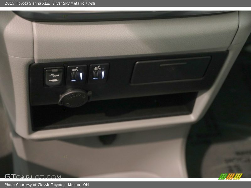 Silver Sky Metallic / Ash 2015 Toyota Sienna XLE