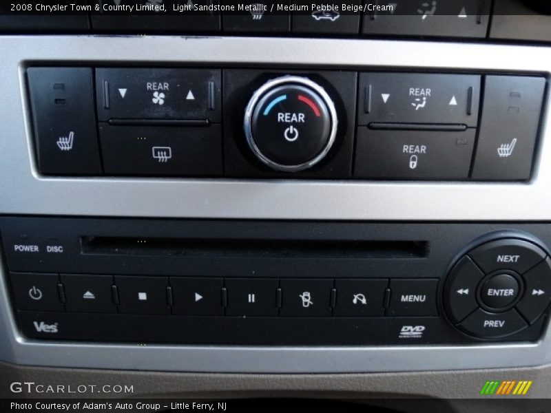 Light Sandstone Metallic / Medium Pebble Beige/Cream 2008 Chrysler Town & Country Limited