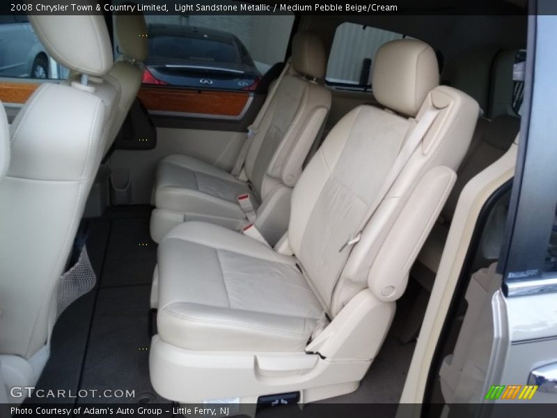 Light Sandstone Metallic / Medium Pebble Beige/Cream 2008 Chrysler Town & Country Limited