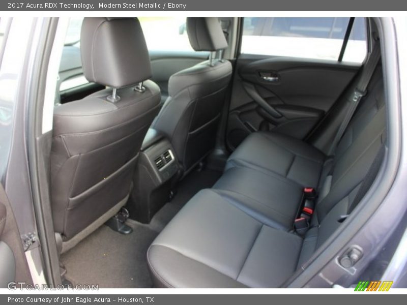 Modern Steel Metallic / Ebony 2017 Acura RDX Technology