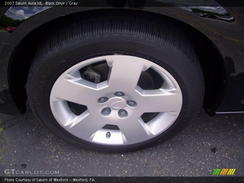 Black Onyx / Gray 2007 Saturn Aura XE