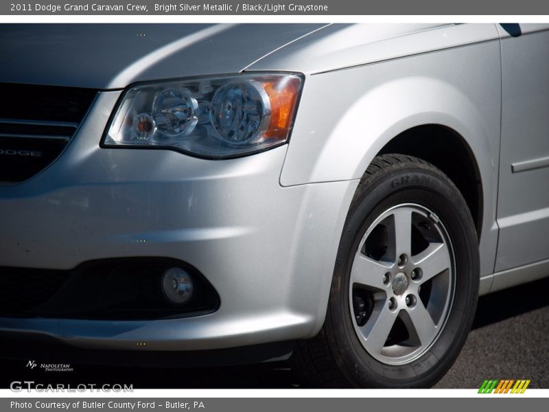 Bright Silver Metallic / Black/Light Graystone 2011 Dodge Grand Caravan Crew