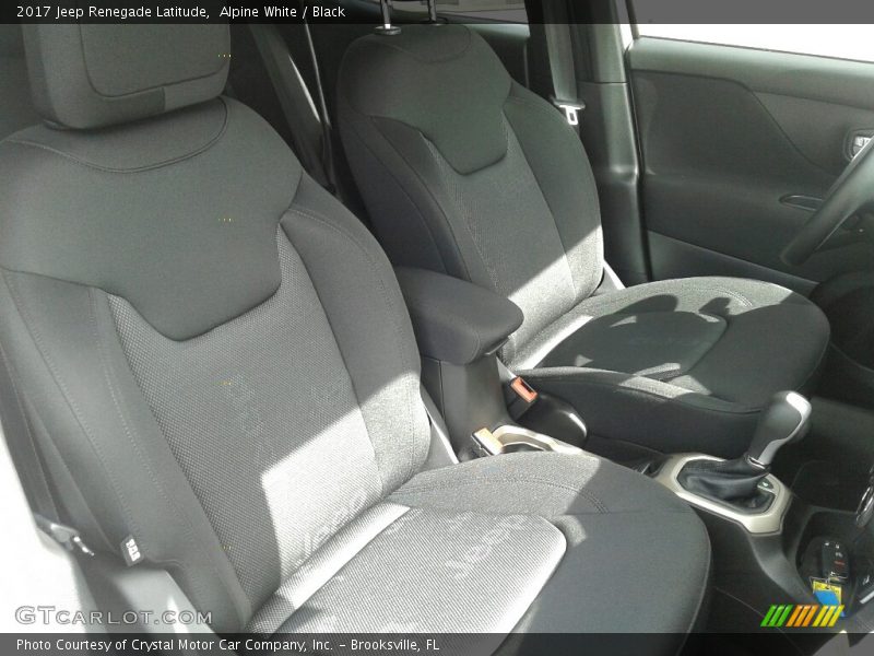 Alpine White / Black 2017 Jeep Renegade Latitude