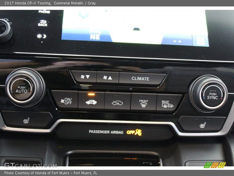 Controls of 2017 CR-V Touring