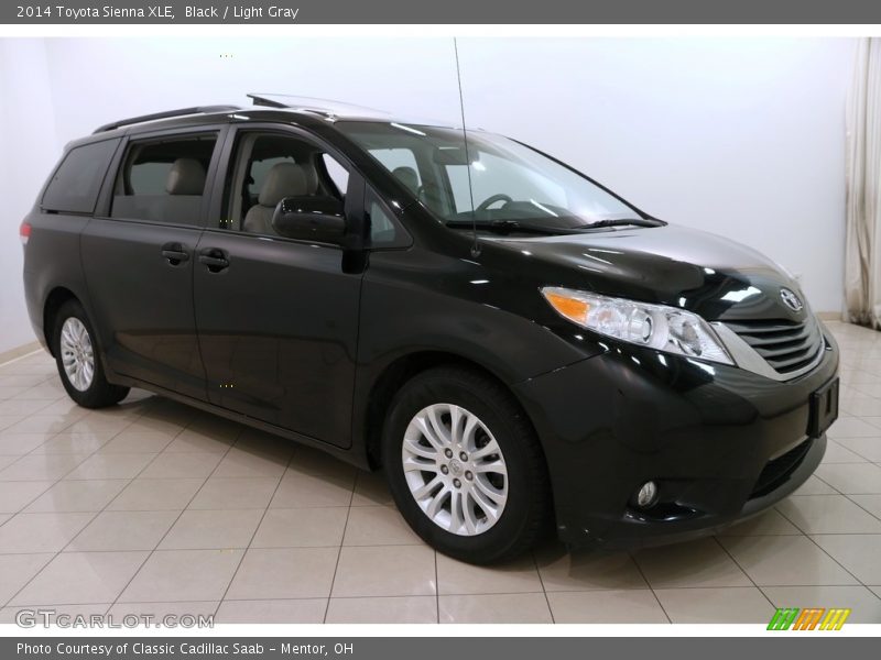 Black / Light Gray 2014 Toyota Sienna XLE