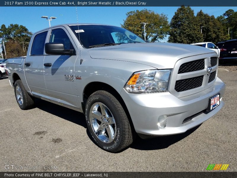 Bright Silver Metallic / Black/Diesel Gray 2017 Ram 1500 Express Crew Cab 4x4