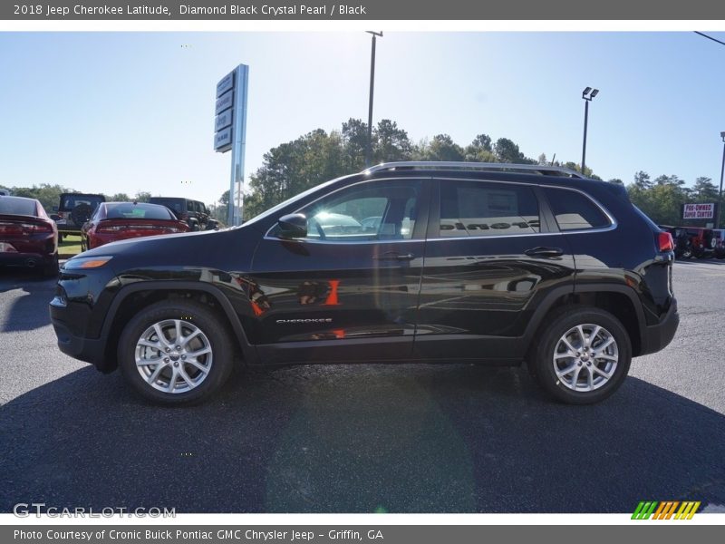 Diamond Black Crystal Pearl / Black 2018 Jeep Cherokee Latitude