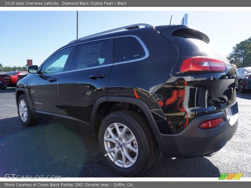 Diamond Black Crystal Pearl / Black 2018 Jeep Cherokee Latitude