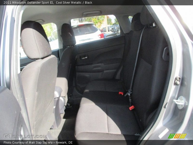 Cool Silver Metallic / Black 2011 Mitsubishi Outlander Sport ES