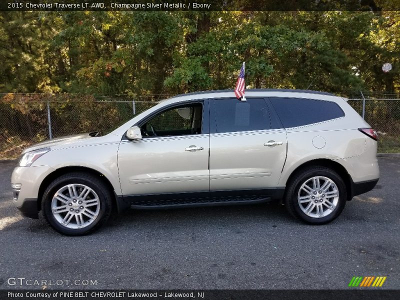 Champagne Silver Metallic / Ebony 2015 Chevrolet Traverse LT AWD