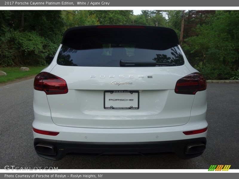 White / Agate Grey 2017 Porsche Cayenne Platinum Edition