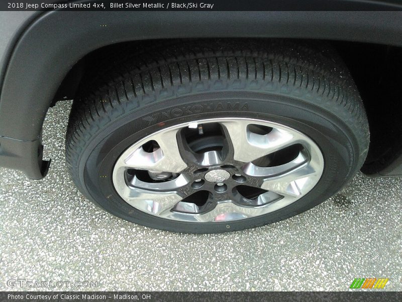 Billet Silver Metallic / Black/Ski Gray 2018 Jeep Compass Limited 4x4