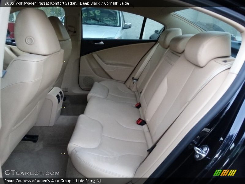 Deep Black / Cornsilk Beige 2009 Volkswagen Passat Komfort Sedan