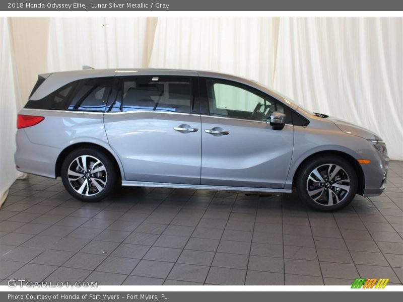 Lunar Silver Metallic / Gray 2018 Honda Odyssey Elite