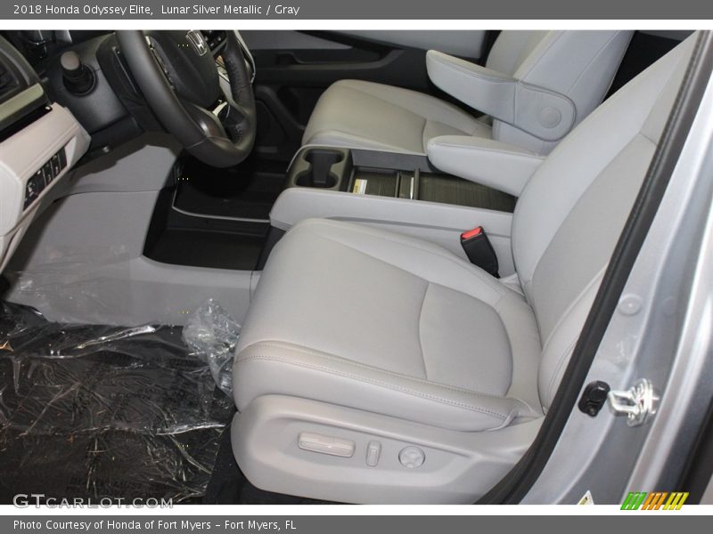Lunar Silver Metallic / Gray 2018 Honda Odyssey Elite
